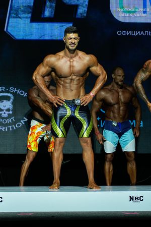 MAN'S PHYSIQUE +179
